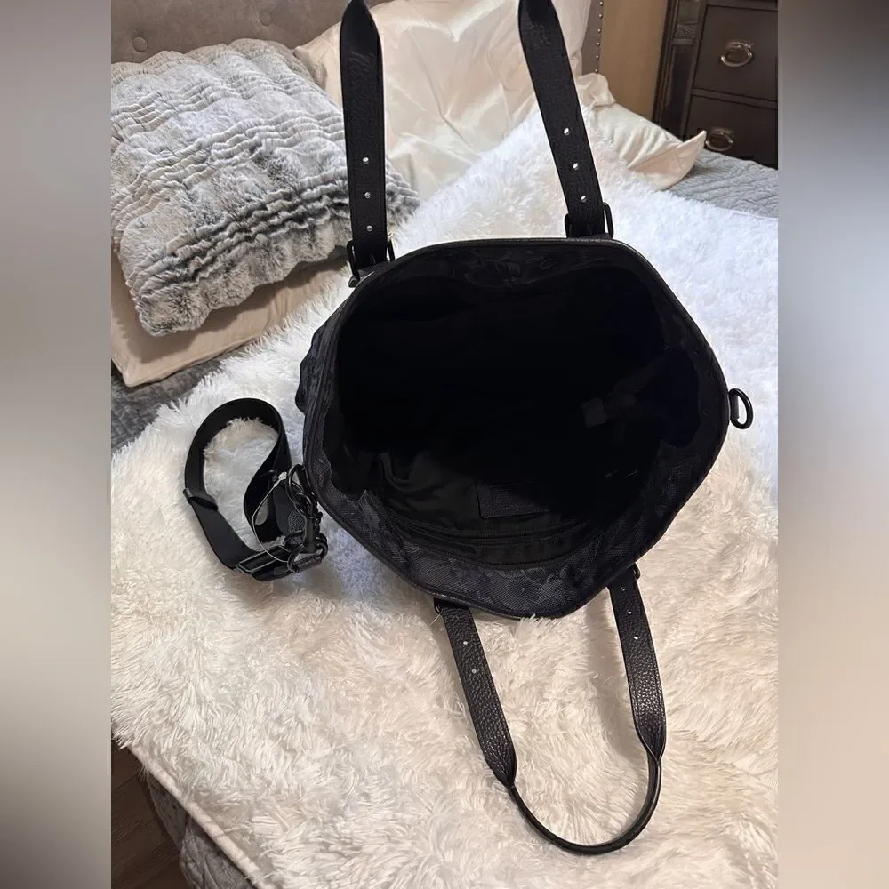 Coach Mercer Tote in Blue Floral Hawaiian Print Canvas & Leather - Picture 11 of 15